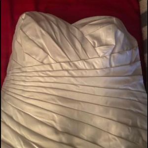 David’s bridal wedding gown